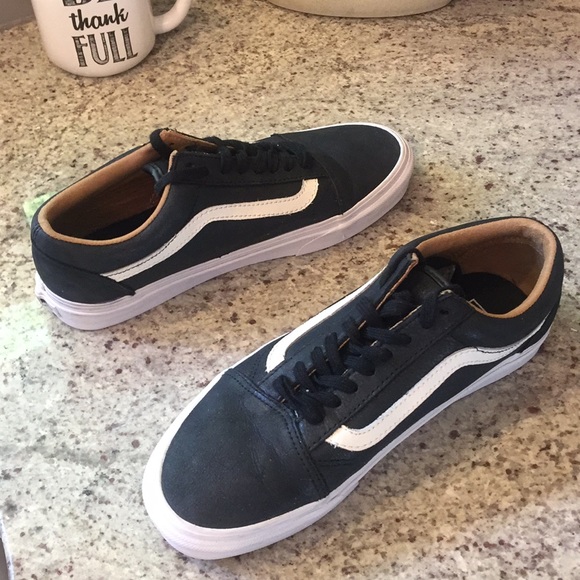 Vans Shoes - VANS PREMIUM LEATHER OLD SKOOL BLACK/TRUE WHITE